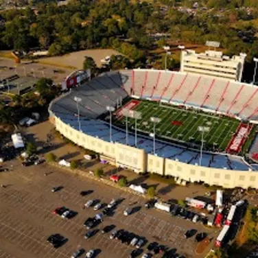 Picture of War Memorial Stadium-AR