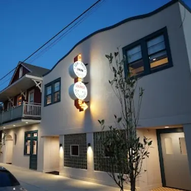 Picture of Dew Drop Inn Hotel & Lounge