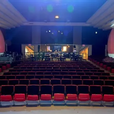 Picture of The Oaks Theater