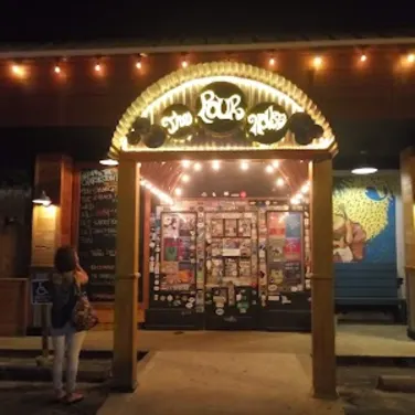 Picture of Charleston Pour House