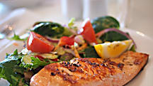 Make your kitchen a river of colors with the most attractive food pictures?