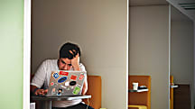 5 Things A Woman Should Never Say To Her Man After Losing His Job