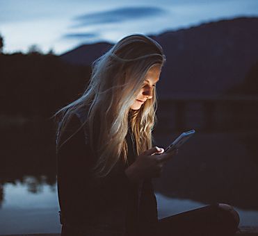 4 awesome reasons to try online dating