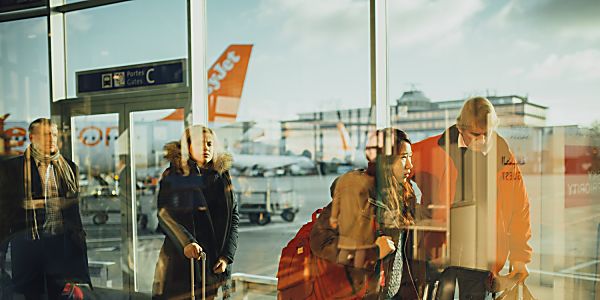 ForwardX Makes Travel Easier with a Robotic Suitcase