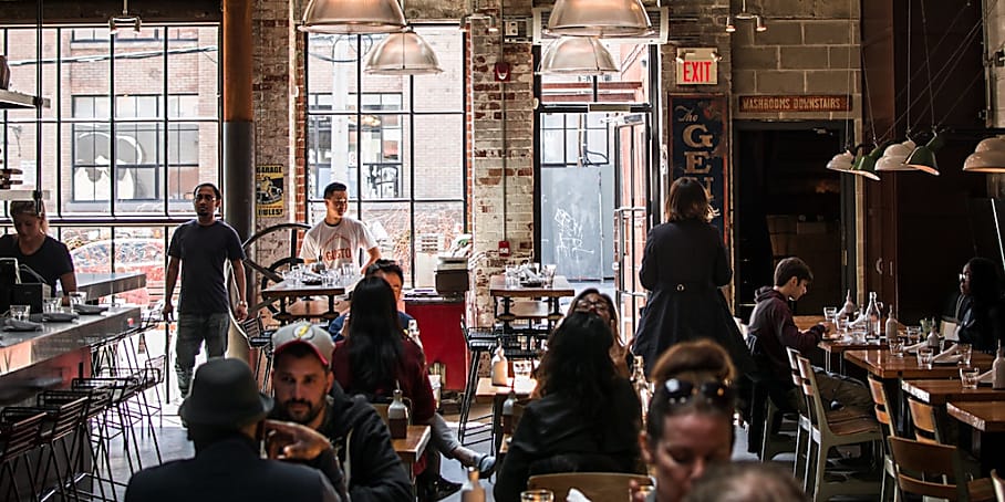 Should restaurants use data to track customers?