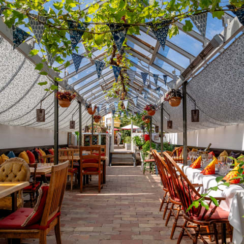 Slottsträdgårdens Kafé