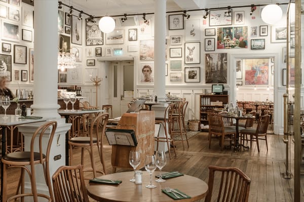 Fars Dag-middag - Taverna Averna