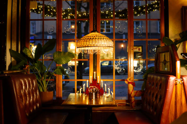 Curry Night 17 dec - The Bishops Arms Stockholm Palace