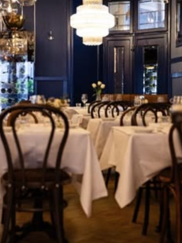 Oscars Bar & Brasserie