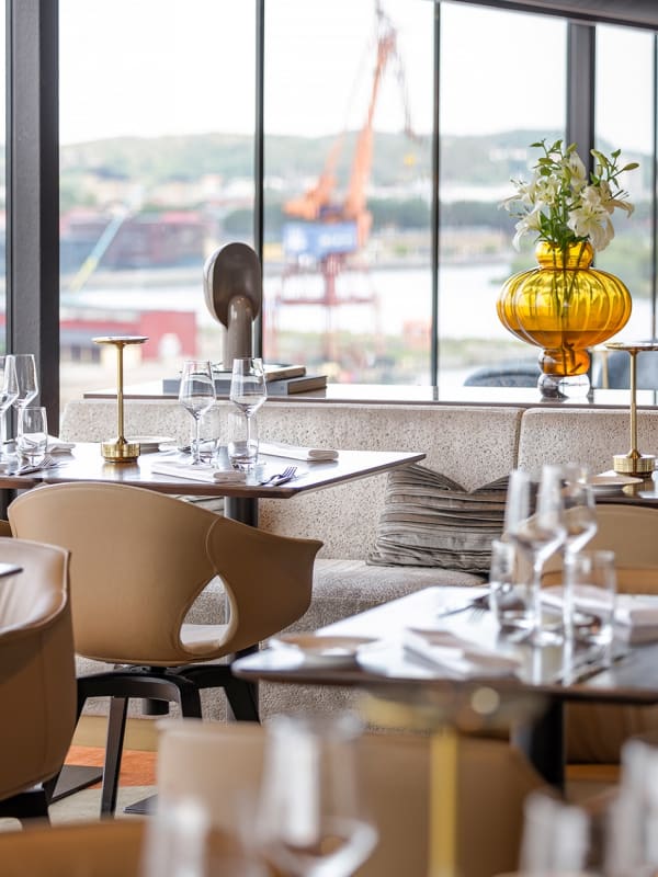 View Skybar & Restaurant