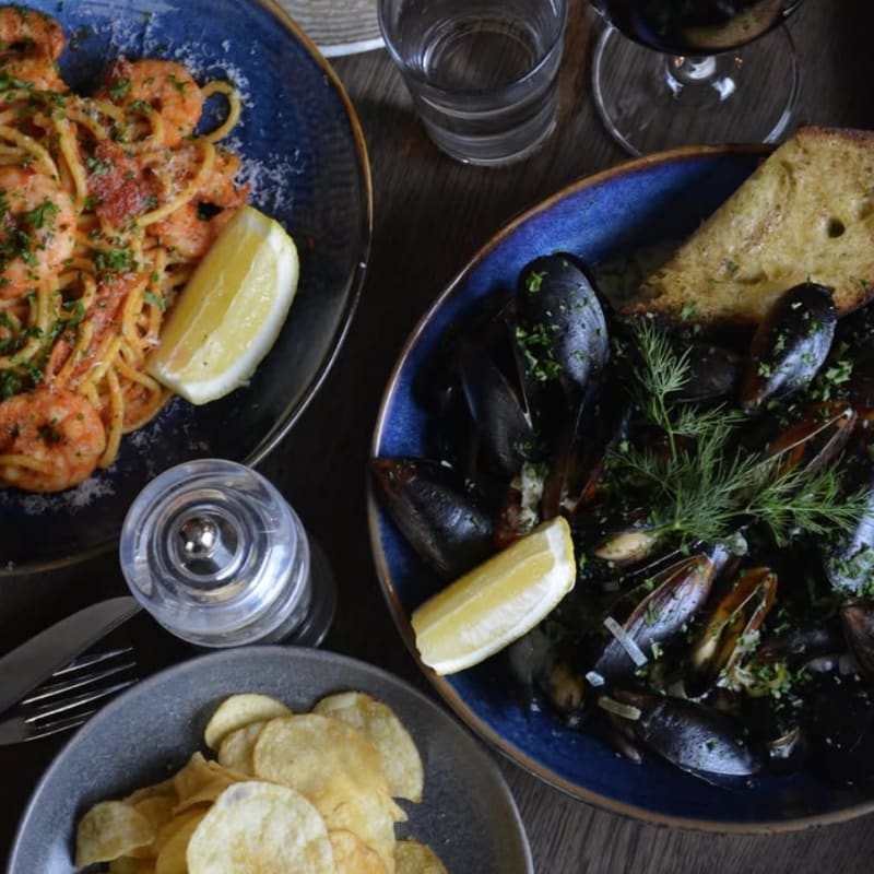 Plaza Restaurang & Bar