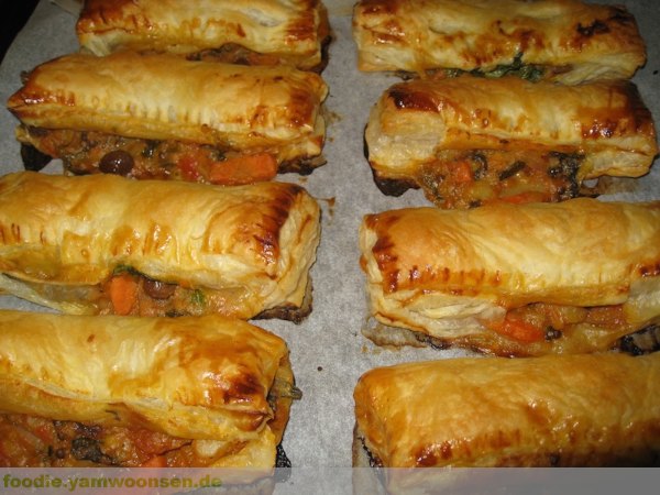 Samosas Samosas