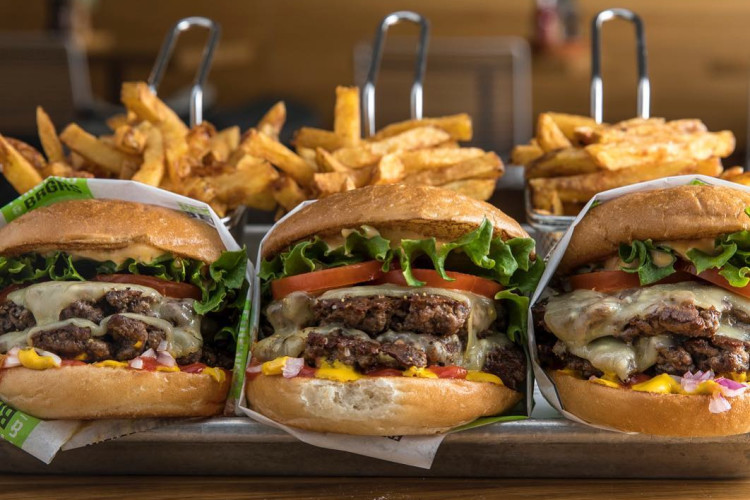 Friends and Brgrs Friends and Brgrs