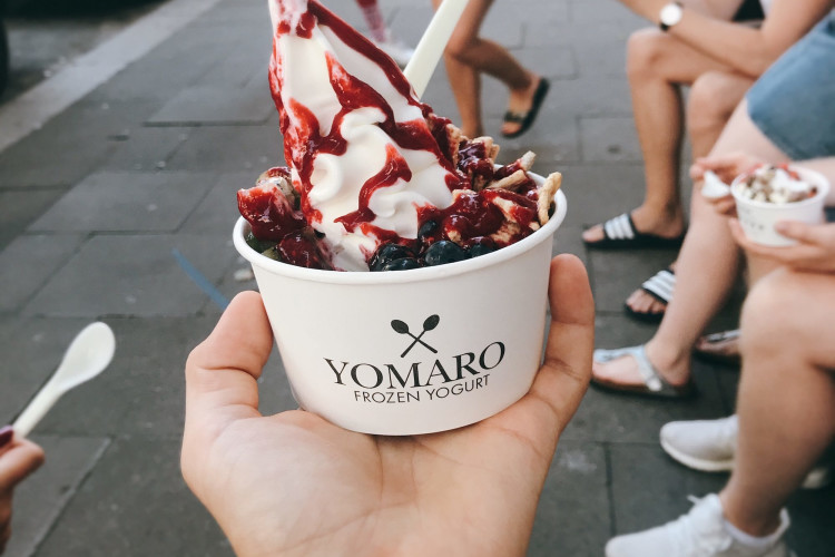 Yomaro Yomaro