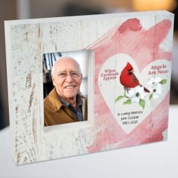 When Cardinals Are Near Memorial Heart Photo Frame | Personalized Cardinal Memorial Picture Frame