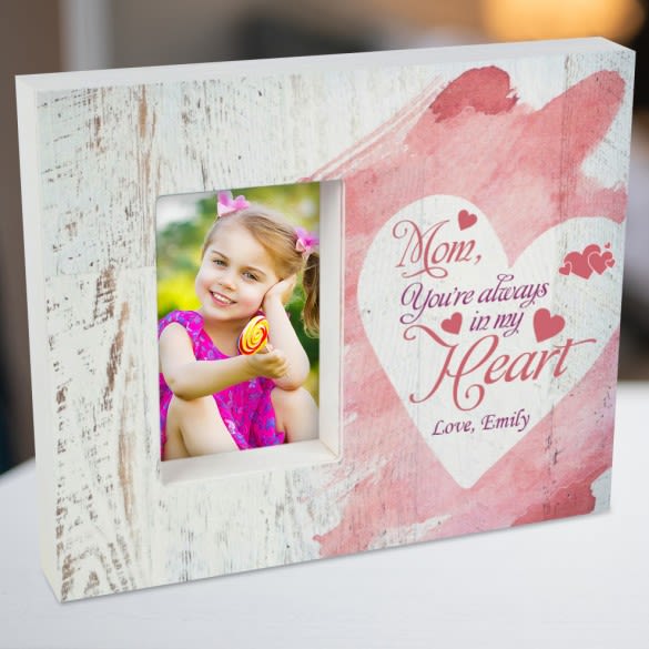 Hearts For Mom Personalized Wood Heart Photo Frame | Mother's Day Picture Frame