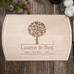 Personalized Mom Cutting Board - Heart Tree Design - Perfect Gift