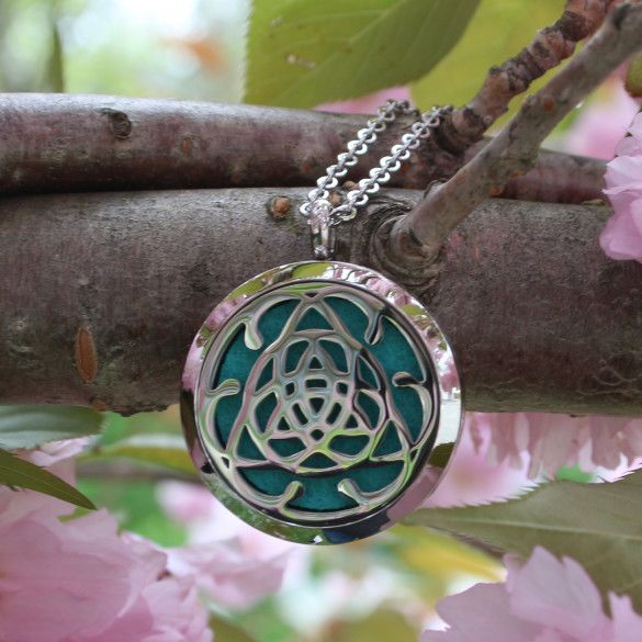 Engraved Celtic Knot Aromatherapy Locket