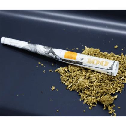 Custom Pre-Rolled Cones with Printed Papers - Lifestyle 