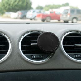 Custom Auto Air Vent Freshener - in Use