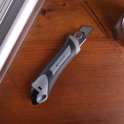 Custom Slidepro Locking Utility Knife - Lifestyle View Custom Slidepro Locking Utility Knife - Lifestyle View
