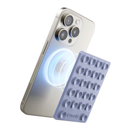 Custom Casely Grippy for MagSafe - No Adapter Ring - Periwinkle In use Custom Casely Grippy for MagSafe - No Adapter Ring - Periwinkle In use