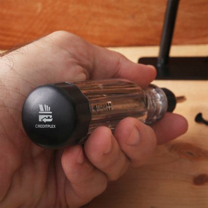 Custom Work-It 6-in-1 Quick Release Screwdriver- In use Custom Work-It 6-in-1 Quick Release Screwdriver- In use