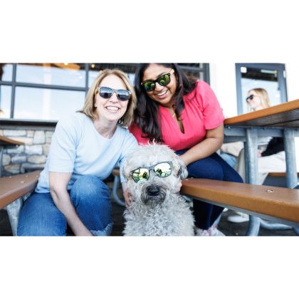 Custom CapeShades Recycled Bamboo Sunglasses Black Frame - Green Lifestyle Custom CapeShades Recycled Bamboo Sunglasses Black Frame - Green Lifestyle