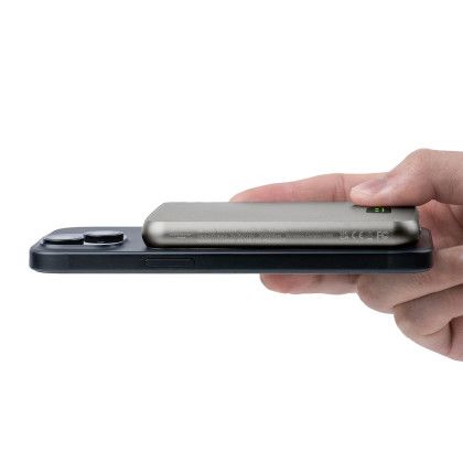 Custom Xoopar Smile Mirror Power Bank - Lifestyle View Custom Xoopar Smile Mirror Power Bank - Lifestyle View
