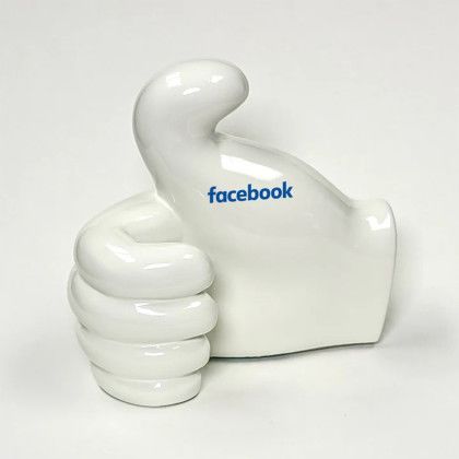 Custom Thumbs Up Ceramic Card Holder - White Back view Custom Thumbs Up Ceramic Card Holder - White Back view