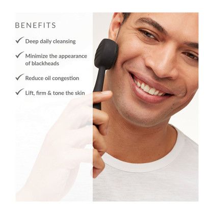Custom PMD Beauty Clean Face Cleansing Brush - In Use Custom PMD Beauty Clean Face Cleansing Brush - In Use