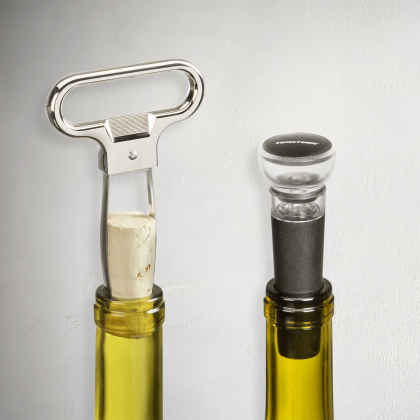 Custom Swiss Force Alsace Wine Accessory Set - Black In Use 