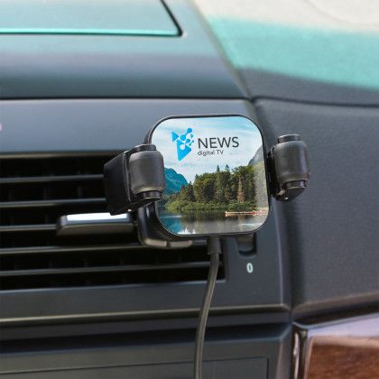 Custom Airhug Wireless Charging Car Dock - In Use Custom Airhug Wireless Charging Car Dock - In Use