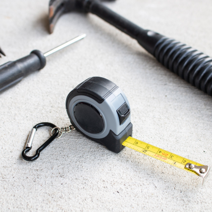 Custom Junior Mate 6' Locking Tape Measure - Lifestyle View 