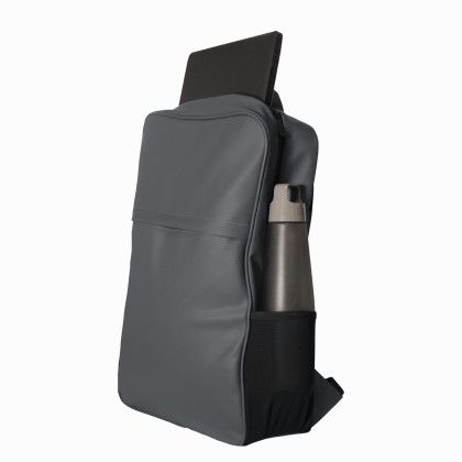 Custom Flux 17" Laptop Backpack - Black In Use Custom Flux 17" Laptop Backpack - Black In Use
