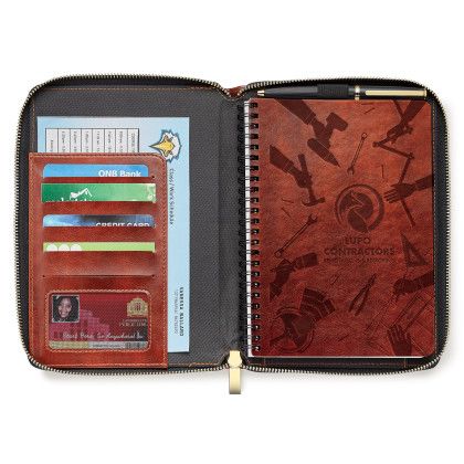 Custom Fabrizio Zip RFID Portfolio - Brown In Use View Custom Fabrizio Zip RFID Portfolio - Brown In Use View