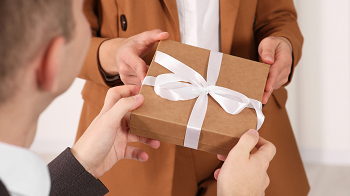Client Appreciation Gifts (you can actually afford) - - Smart Start  Consulting
