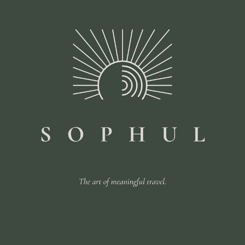 Sophultravels logo
