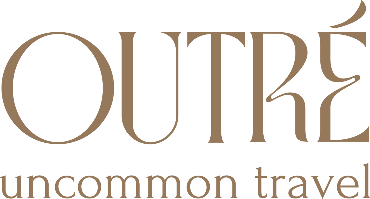 Outré logo
