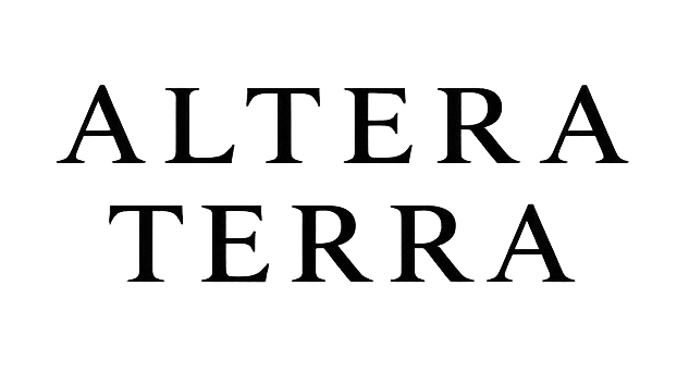 Altera Terra l Unum Per Iter logo