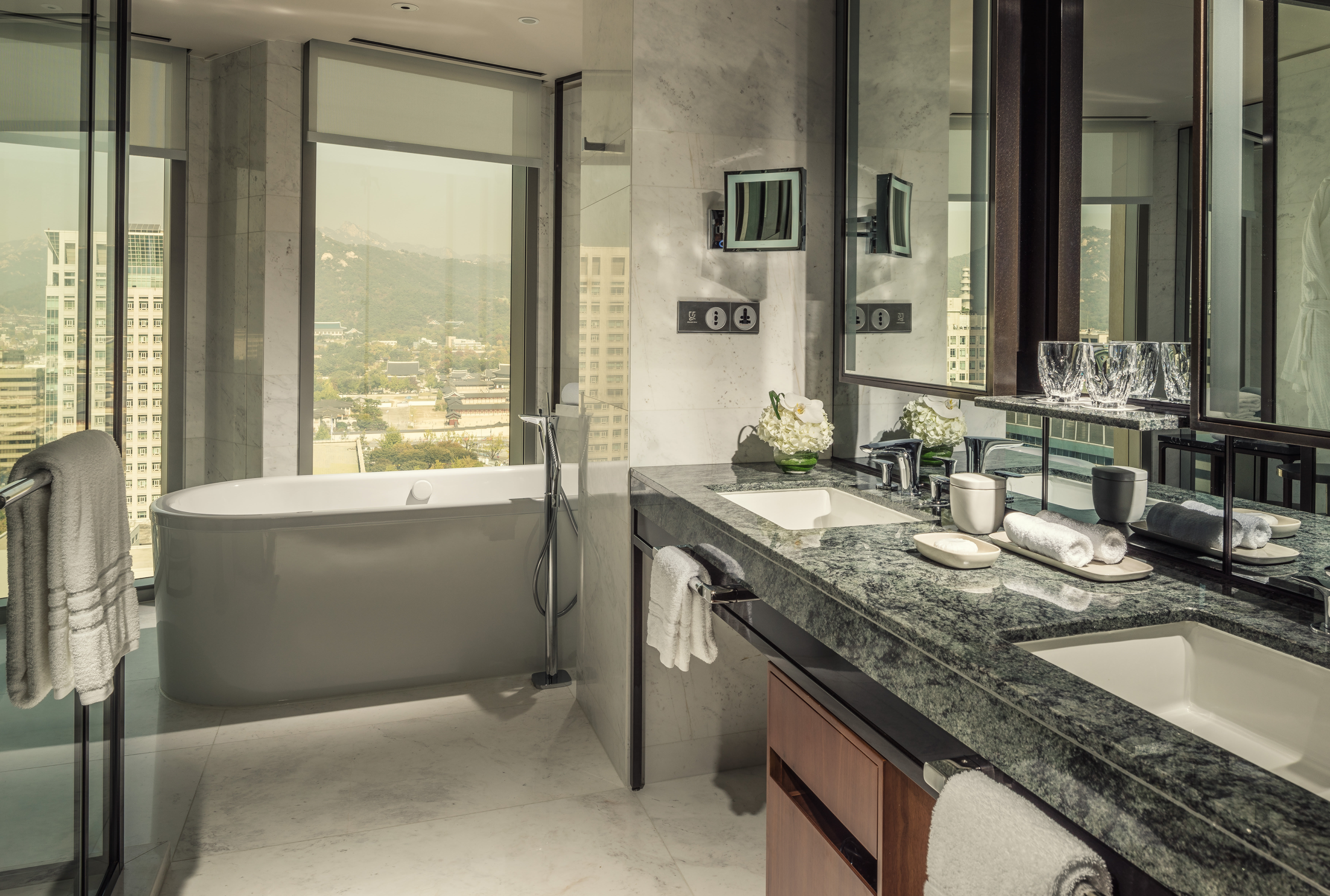 Four Seasons Hotel Seoul