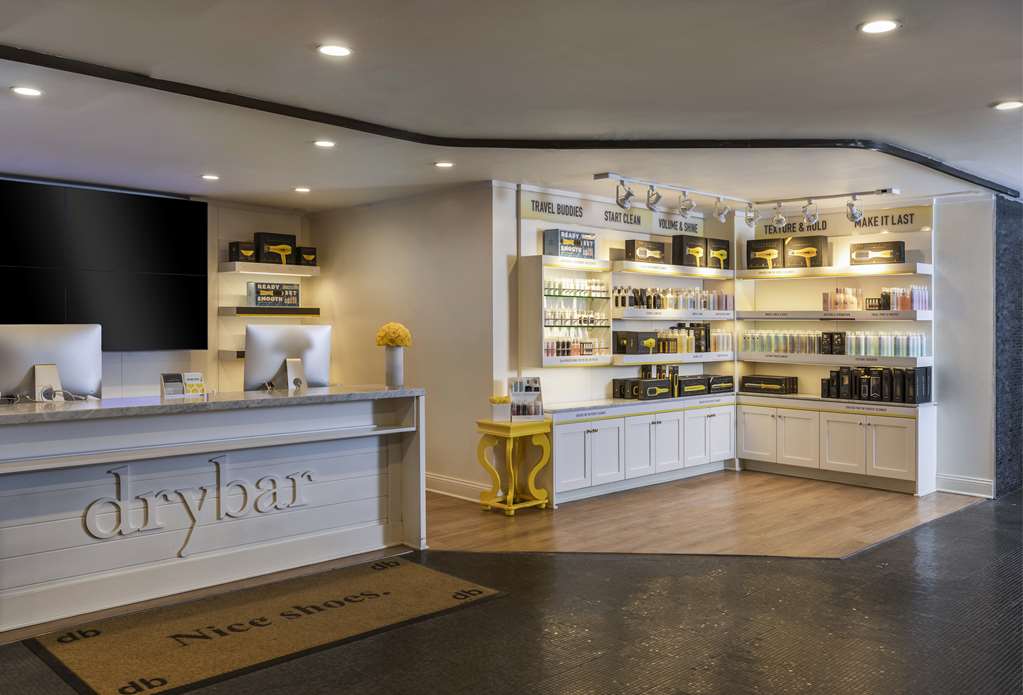 Thompson Central Park New York, by Hyatt