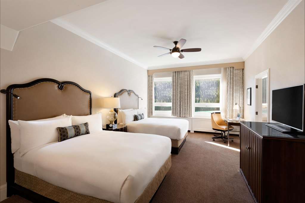 Fairmont Chateau Lake Louise
