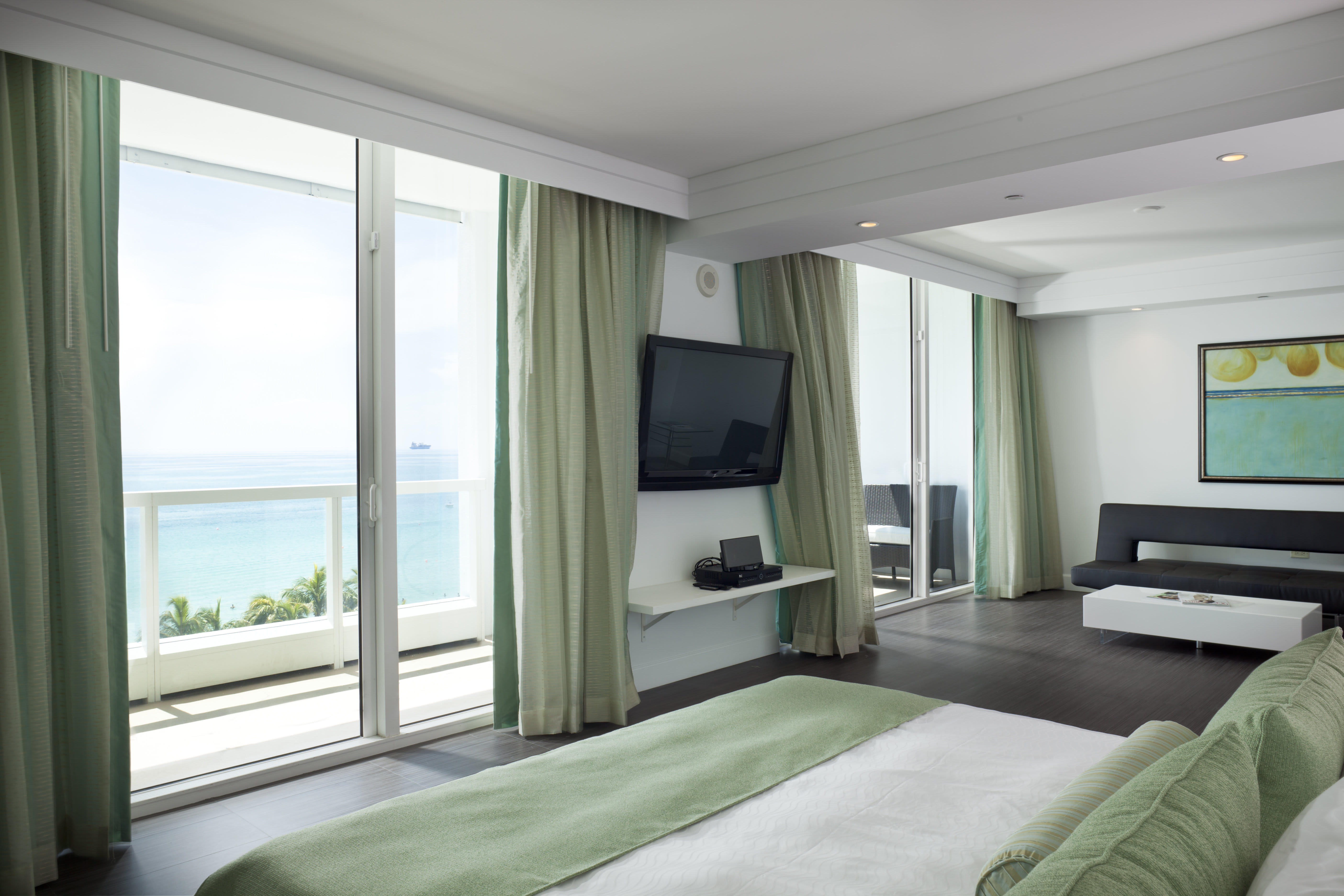 Fontainebleau Miami Beach