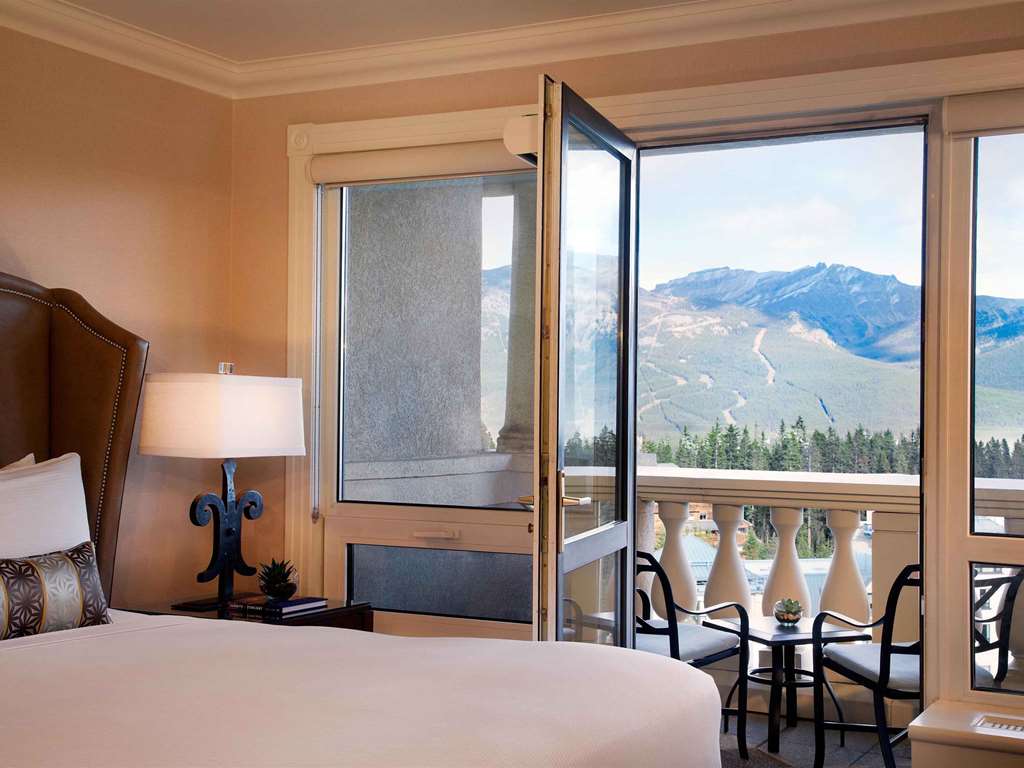 Fairmont Chateau Lake Louise