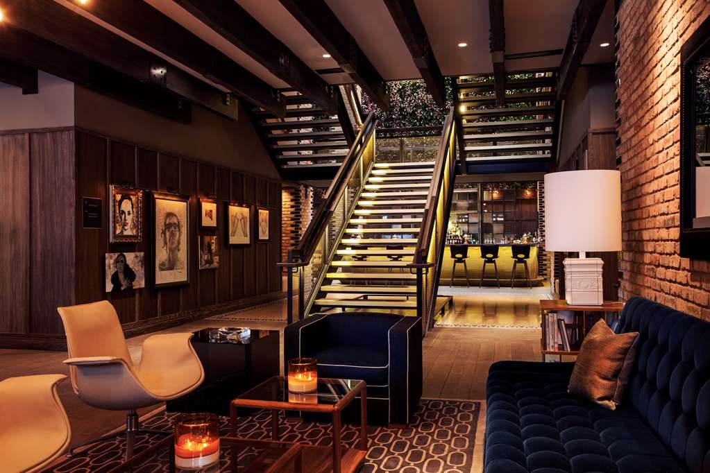Thompson Chicago, by Hyatt