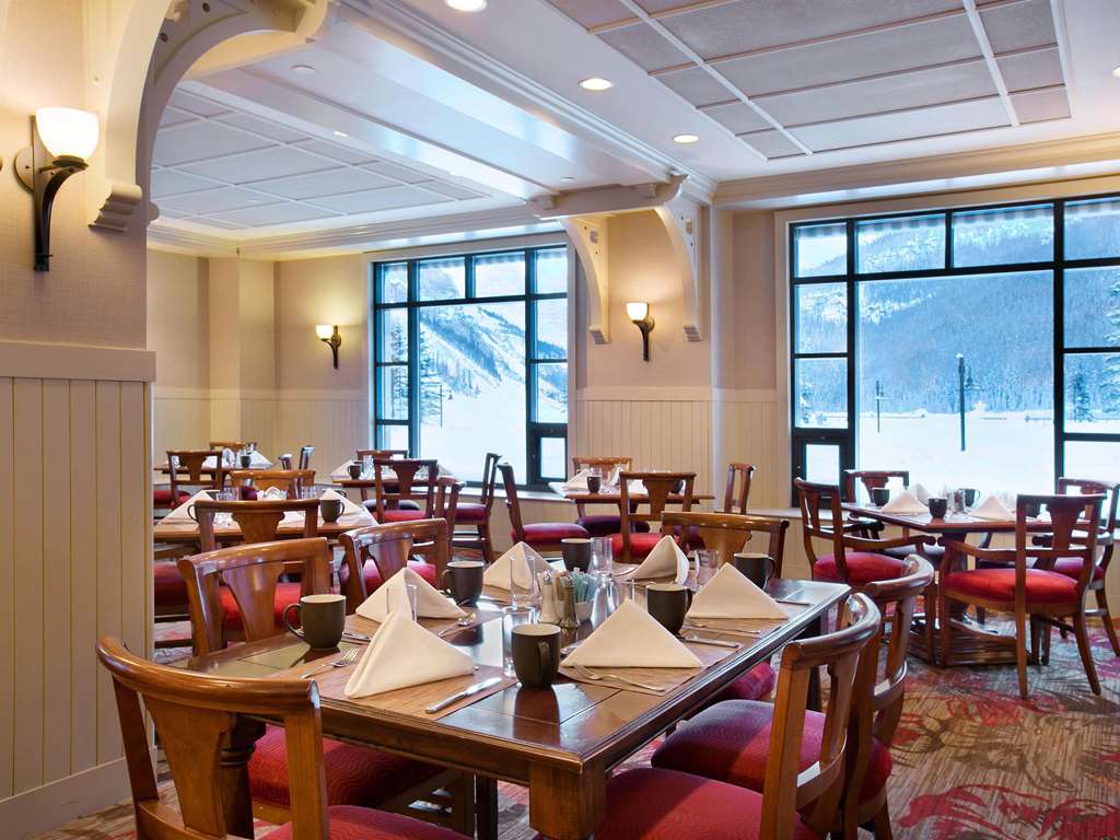 Fairmont Chateau Lake Louise