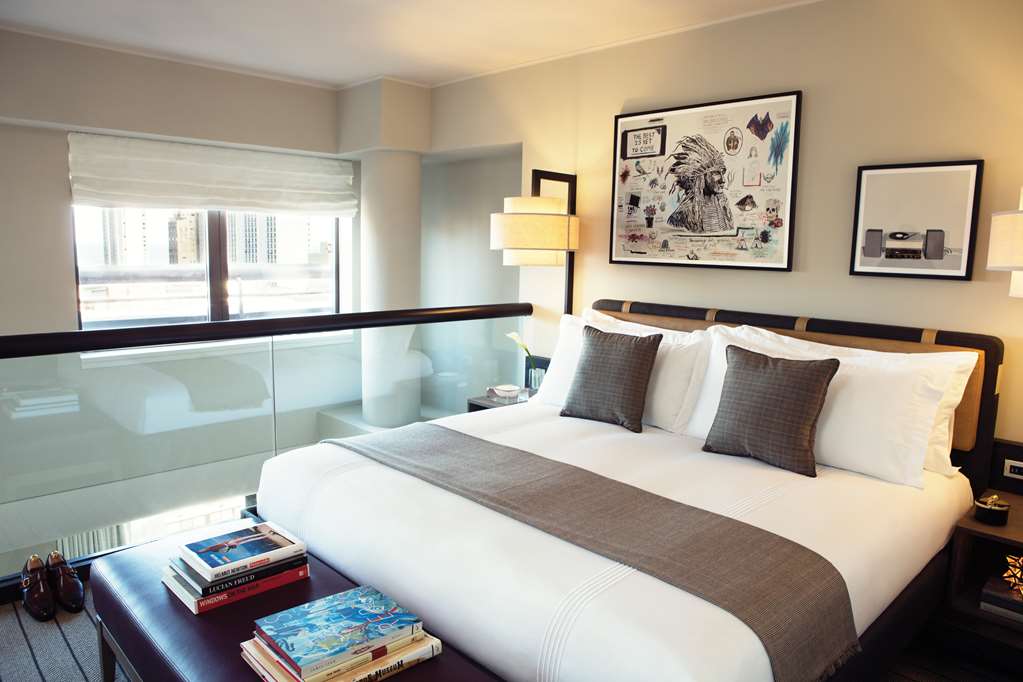 Thompson Chicago, by Hyatt