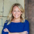 Advisor - Traci Lee