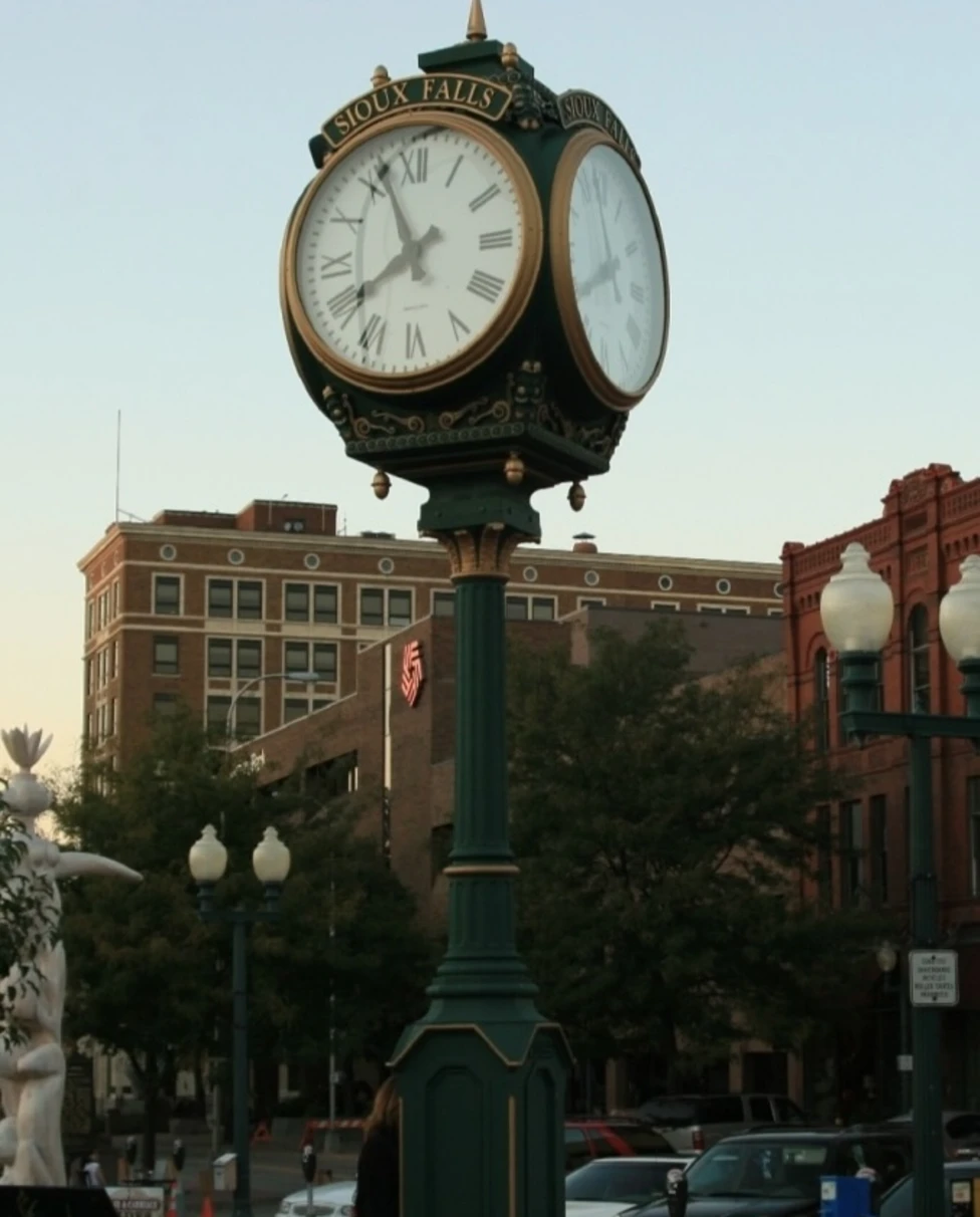 Advisor - A Local's Guide to Sioux Falls